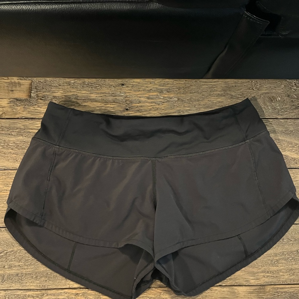 Lululemon Speed-up low rise 2” shorts.